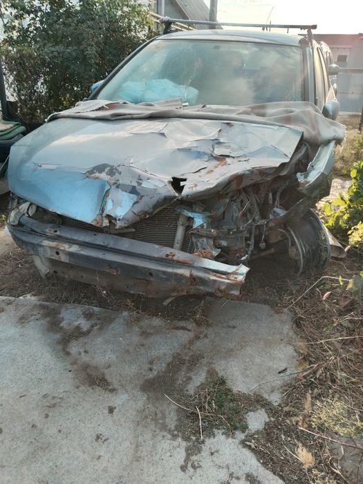 Продам по запчастам