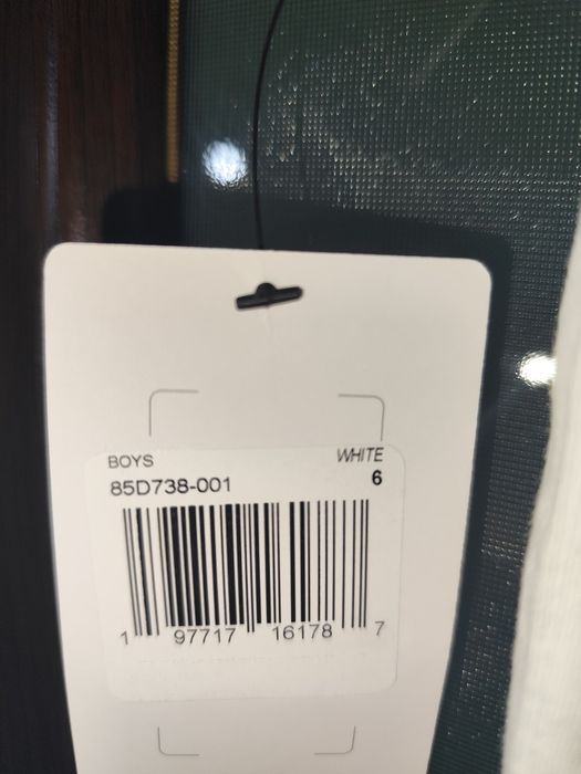 Tricou alb cu imprimeu Jordan mărimea 110-116
