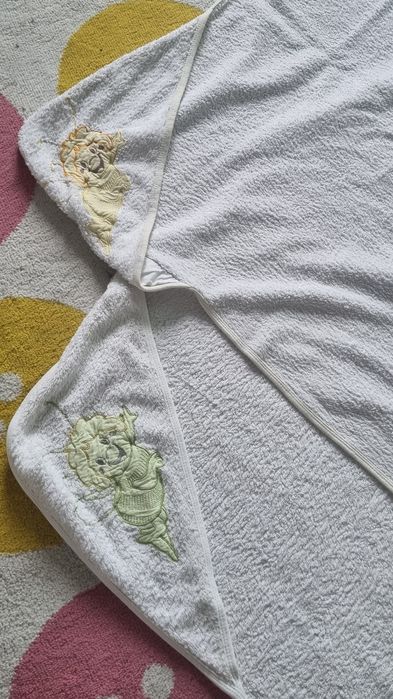 Бебешка хавлия с качулка-2бр. в комплект