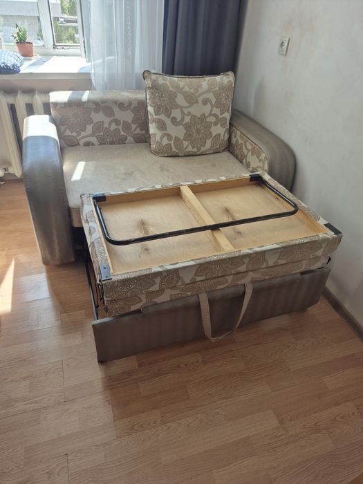 Продам раскладной диван
