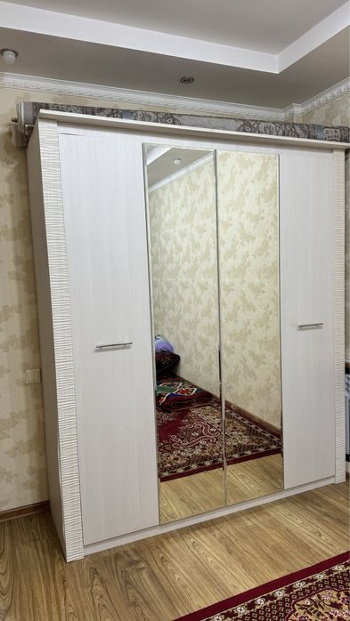 Шкаф көп қолданылмаған сатылады