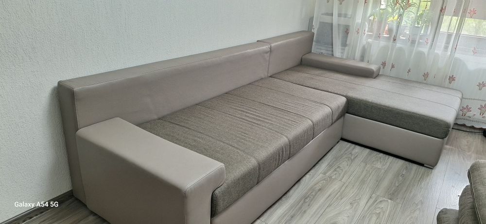 Vând colțar extensibil Casa Rusu
