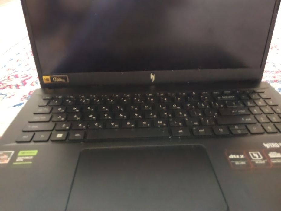 Acer nitro RTX4050 ryzen 5