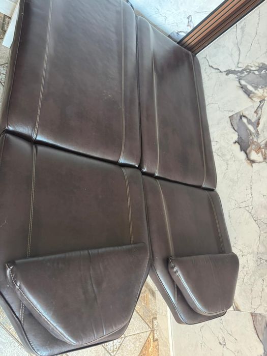 Продам кушетки 4 штуки