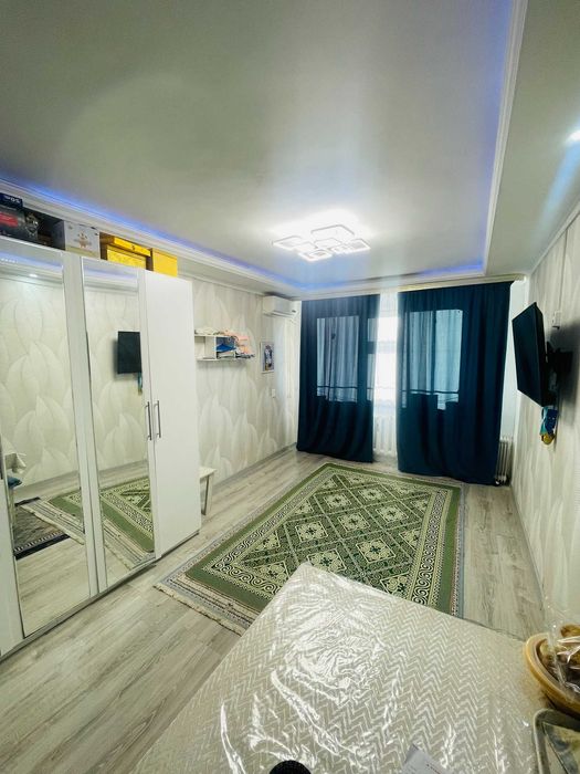 1 комн 3300  на 8 мик