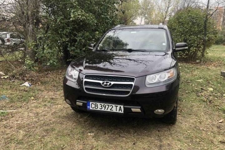 Продавам Hyndai Santa Fe