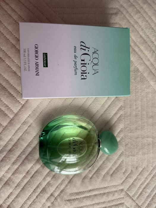 Обменяю Armani Acqua di Gioia intense