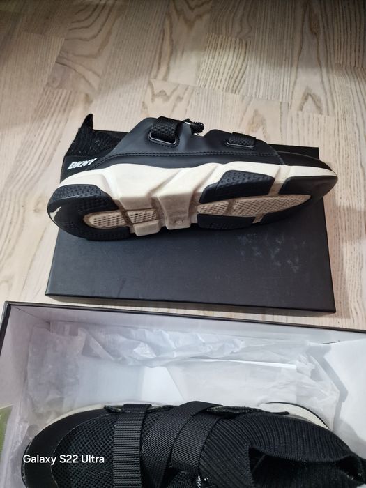 Adidasi copil DKNY