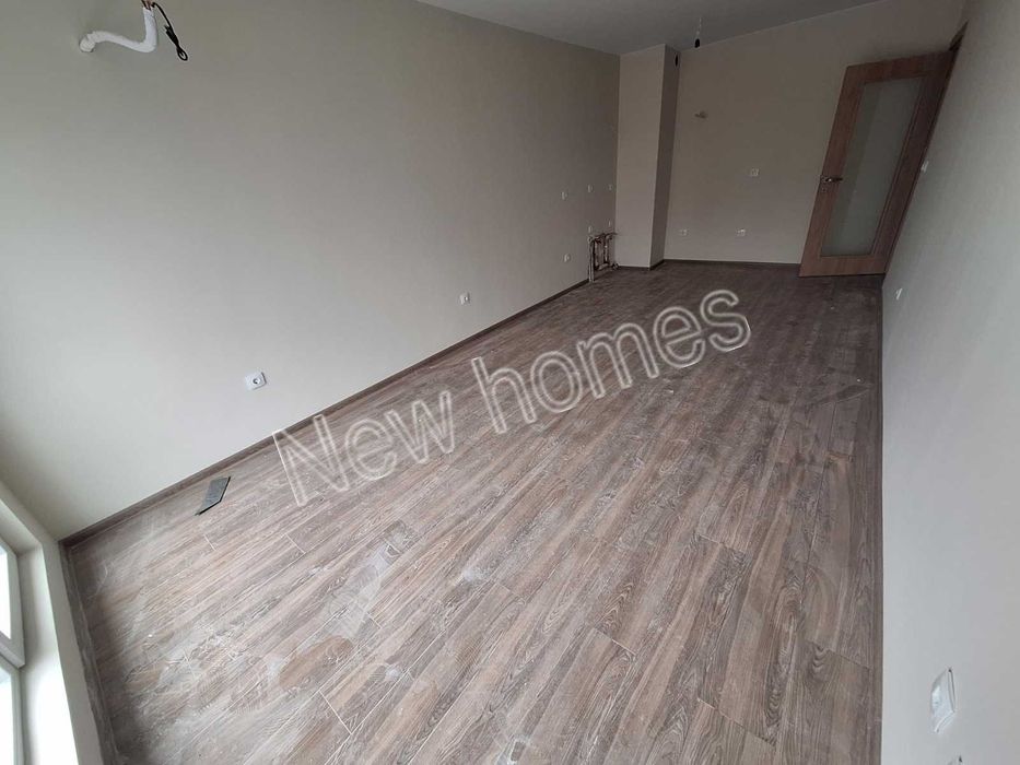 Продава се Двустаен апартамент в Пловдив, Гагарин - 74 кв.м за 1190 €/кв.м - Снимка #1