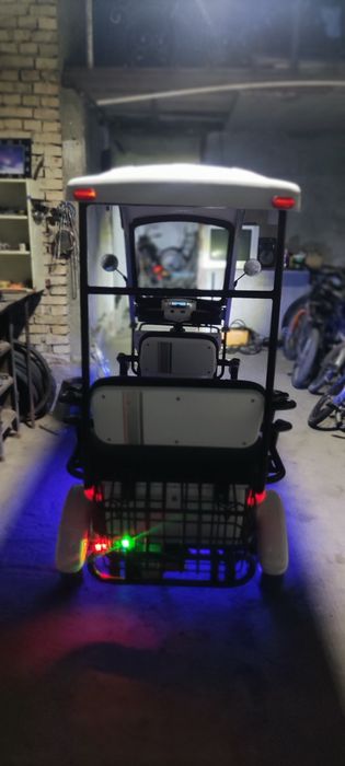 Elektron mobil sotiladi