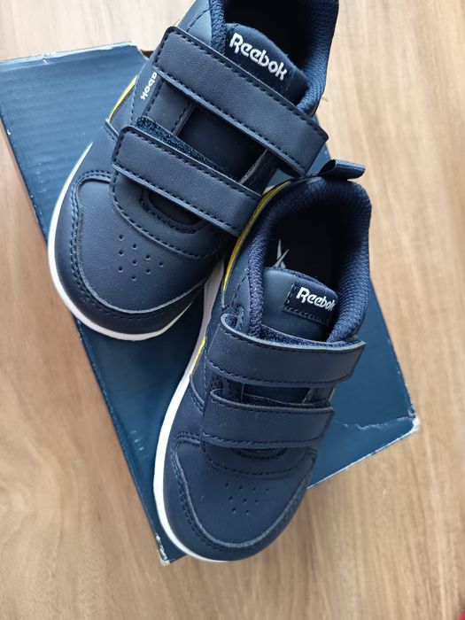 Adidasi noi copiii Reebok