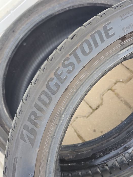 245 40 19 Bridgestone