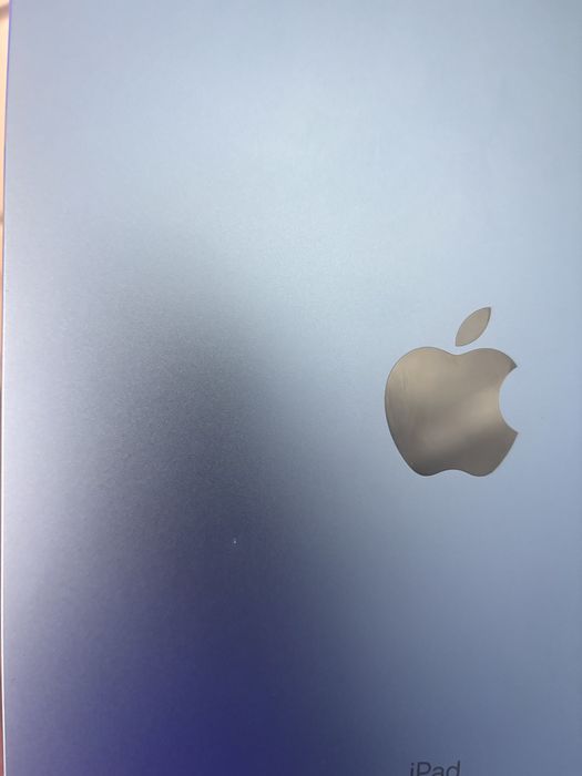 Планшет Apple iPad 10th Gen