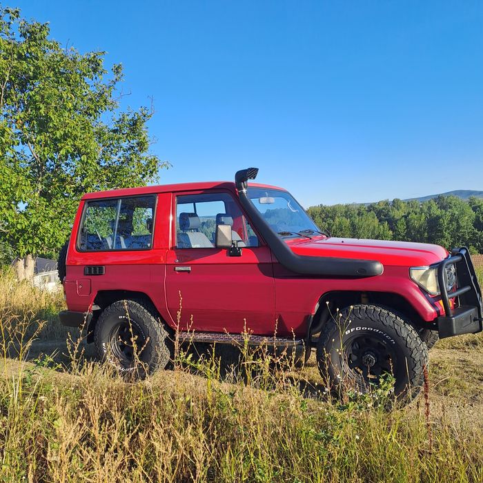 Toyota Land Cruiser J70