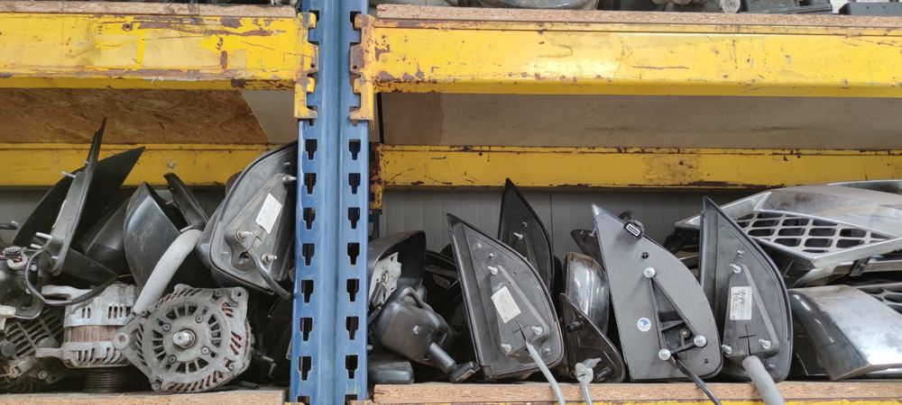 Oglinda nissan  navara pathfinder