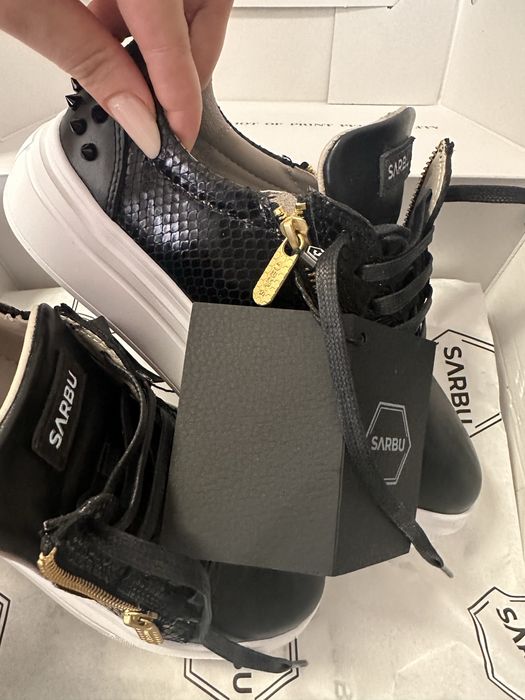 Vand Sneakers Sarbu