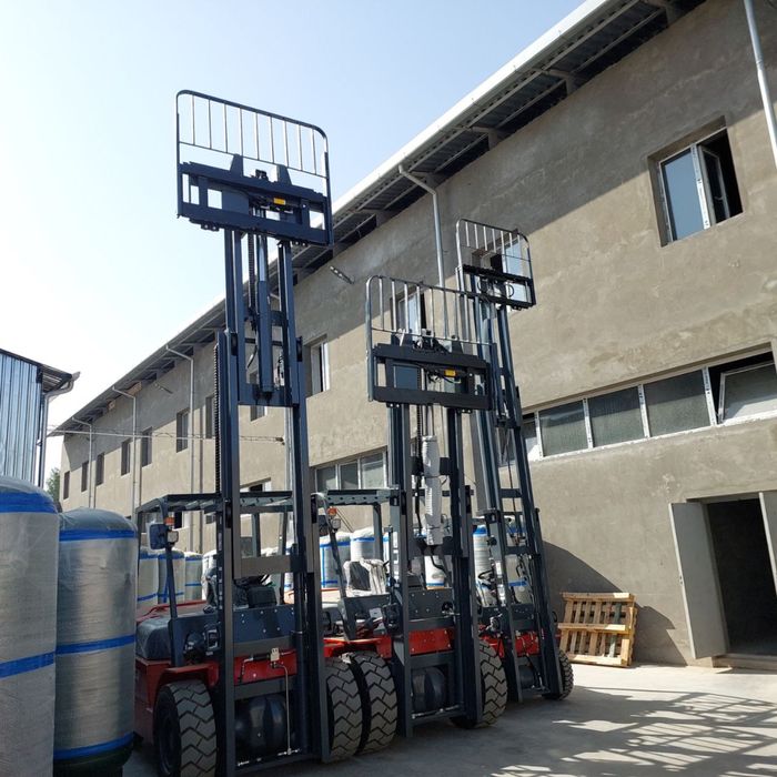 Автокара спецтехника дизельный вилочный погрузчик HELI 5 тонна