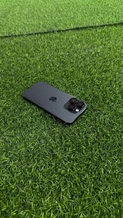 Айфон 14 про в хорошем состоянии