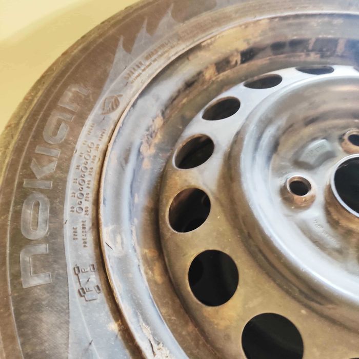 Set 4 roți complete pentru Renault Scenic 2, cu jante oțel