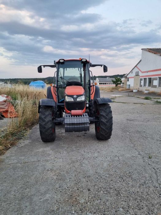 Продава Кубота трактор M9960