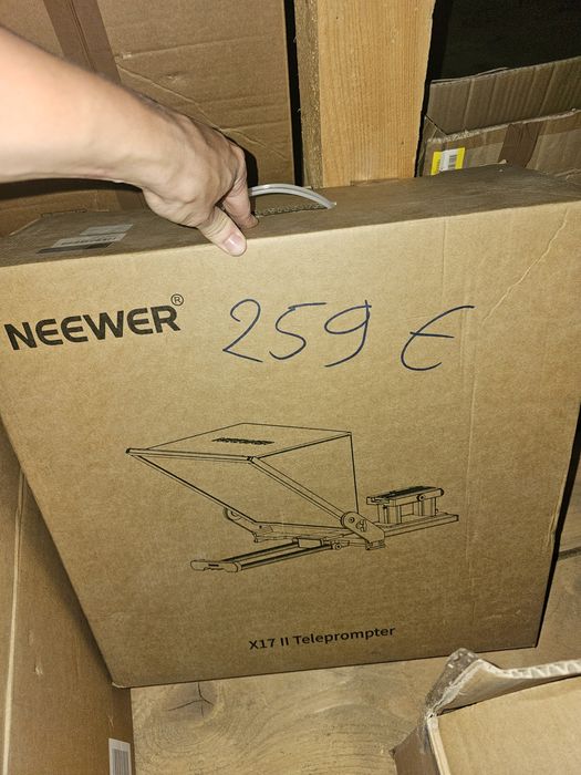 Neewer X17 II Teleprompter