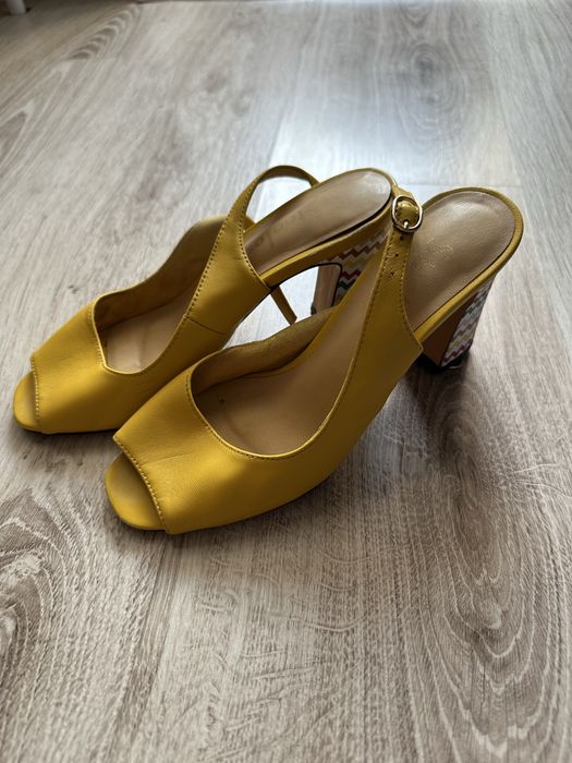 Женская обувь размер 35-36