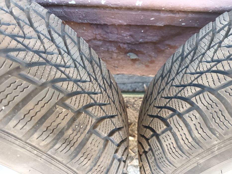 Гуми 205/55/16(рено)