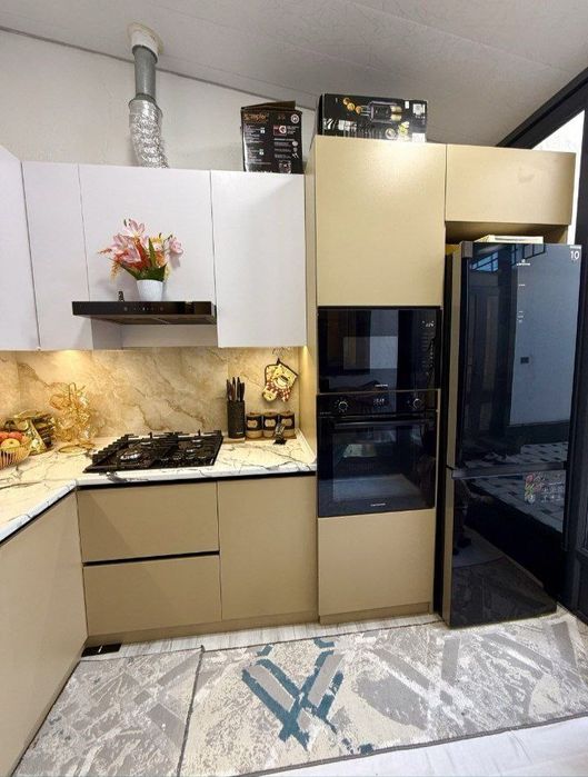 Ҳасанбой маҳаллада 1.3 сотихлик янги уй катеж сотилади