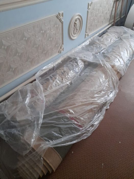 Продам ковры оригинал 5на3