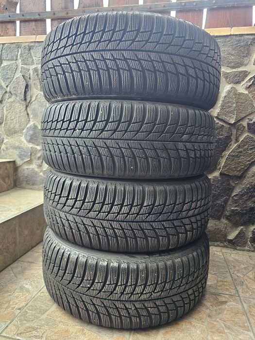 Anvelope Bridgestone 205/55 R16 Iarna