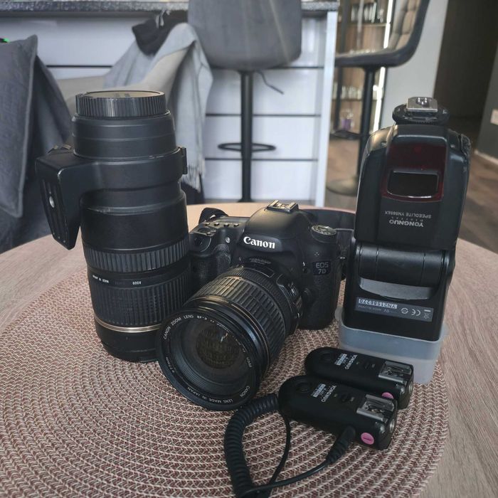 Canon EOS 7D Стартер Кит (обективи и светкавица)
