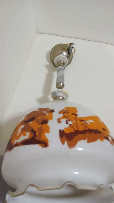 Продавам осветителни тела