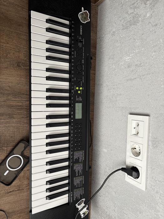 Синтезатор касио