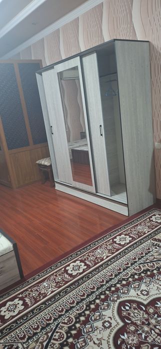 Student qizlani ijaraga qo‘yaman 
Manzil: Sergeli tumani 
Mo‘ljal: Opt