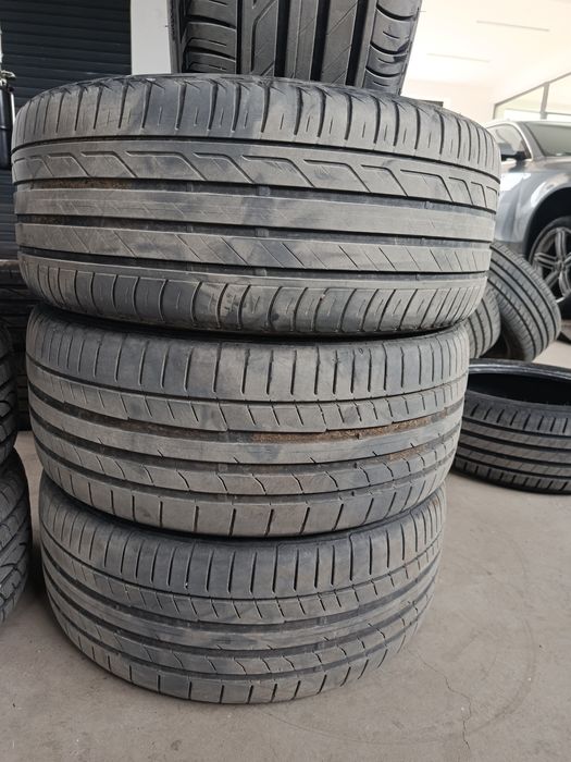 Летни гуми 225/40/18