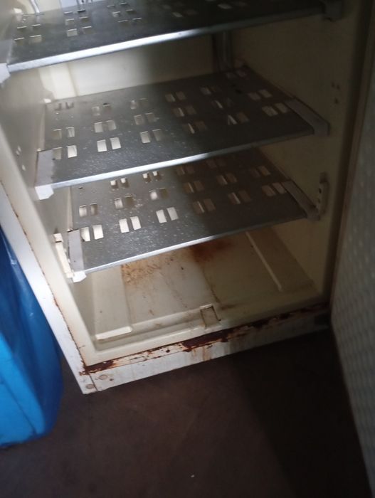 Vânzare electrocasnice uzate