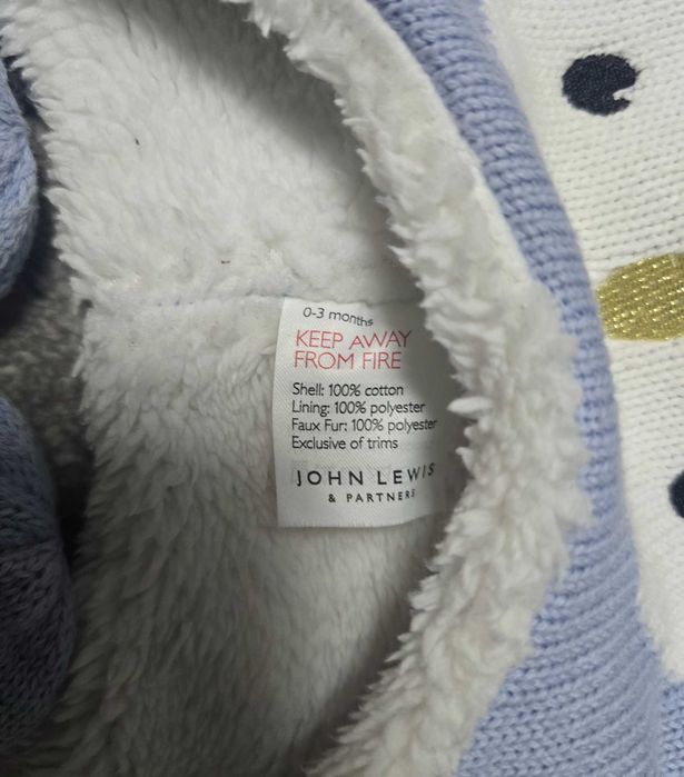 Комплект шапка и ръкавички рр 0-3м