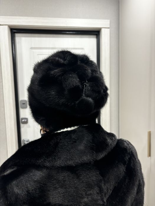 Продам новую шапку норка