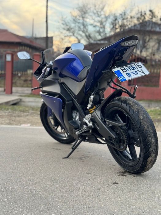 YAMAHA YZF R125 2009