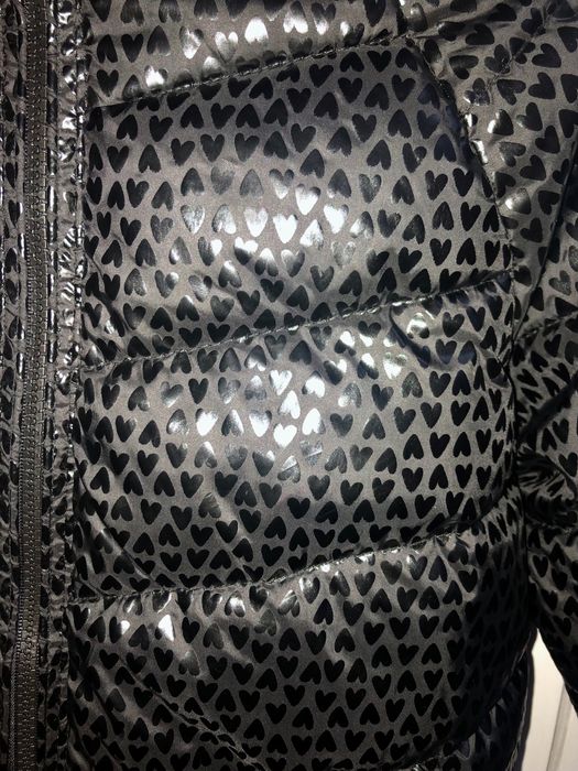 Стильная осенняя, теплая куртка.