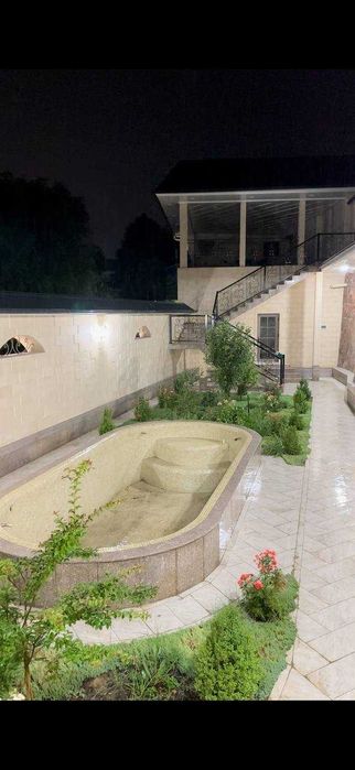 Бз сув бўйида янги ҳовли сотилади