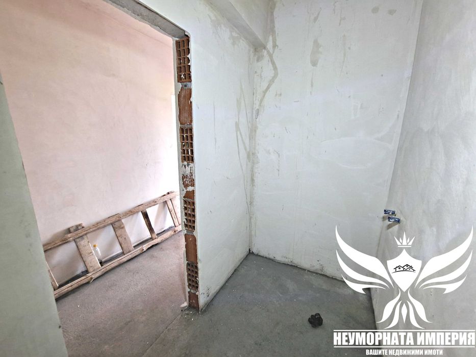 Продава се Тристаен апартамент в Асеновград - 92 кв.м за 892 €/кв.м - Снимка #15