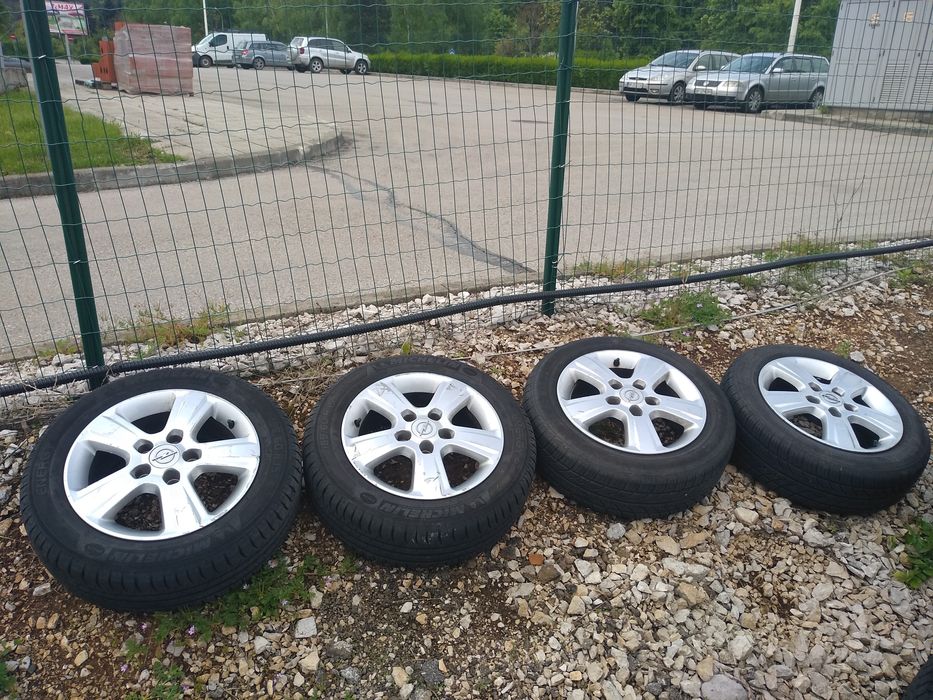 алуминиеви джанти с летни гуми 5х110х15