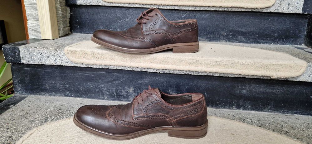 Sara Pen Oxford естествена кожа кафеви