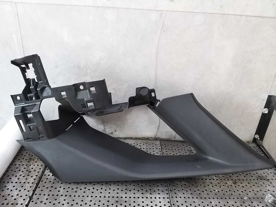 Capac dreapta stalp spate peugeot 3008 2 2018 9810161977