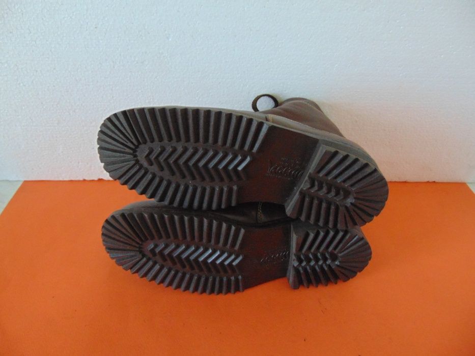 НОВИ Sherpa Swiss Made номер 42 Оригинални мъжки обувки