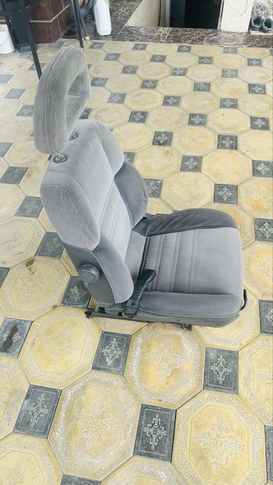 Сидение от мазды 626