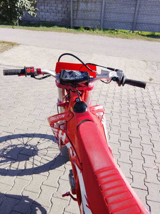 Продам эндуро 4 клапана 300куб