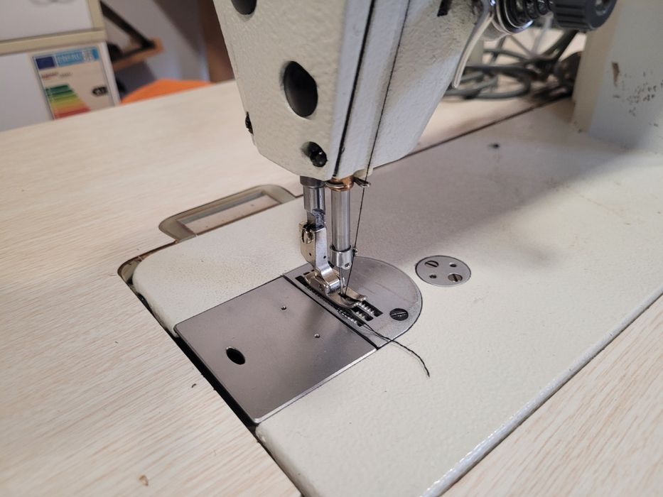 Masina Liniară industriala de cusut Direct Drive