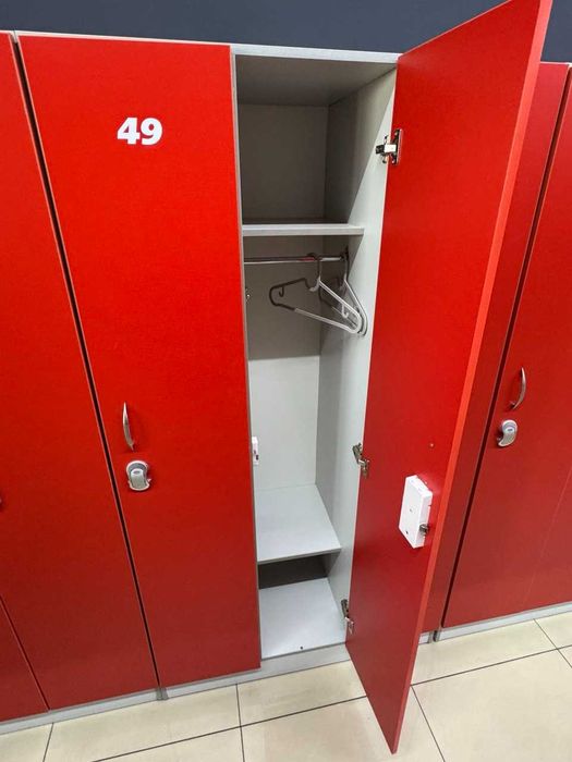 Шкафы для раздевалок с электронными замками